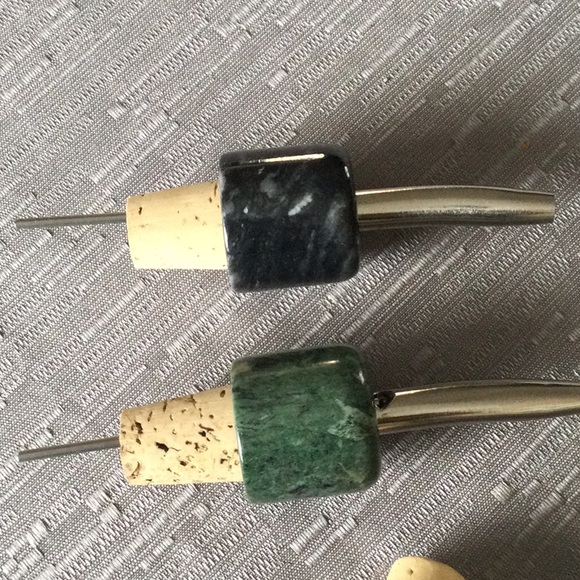 Bar Accessories - Picture 3 of 3